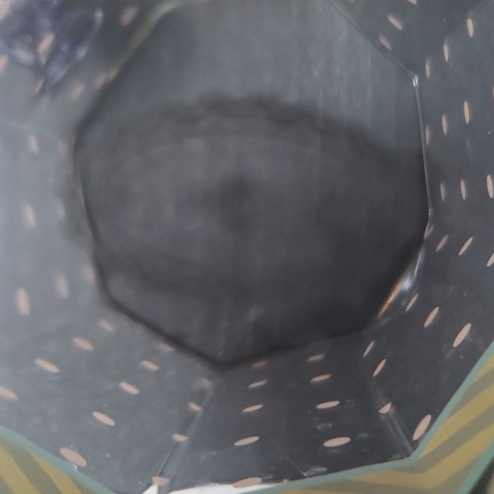 Glasses and Pitcher - Picture 5 of 5